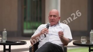 Скандал вокруг брифинга Самвела Карапетяна в Лори: Арам Абрамян обвинил сельчан в зависти к выходцам из России