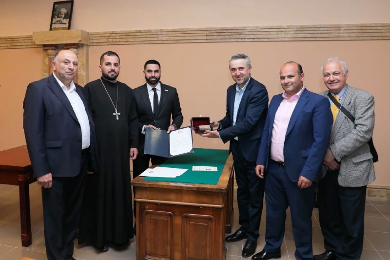Уникальная вавилонская клинописная табличка передана в Матенадаран