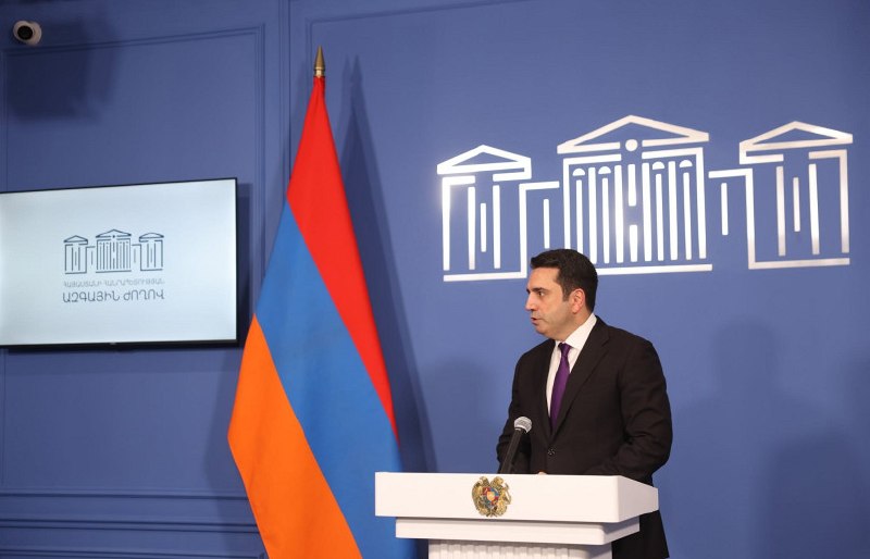 Ален Симонян уверен, что оппозиционеры примут мандаты в парламенте Армении