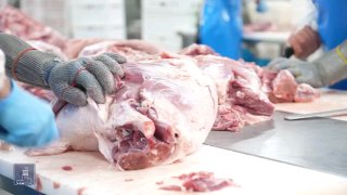 Компания «Атенк» из Лорийской области реализовала крупный инвестпроект по производству мясных продуктов